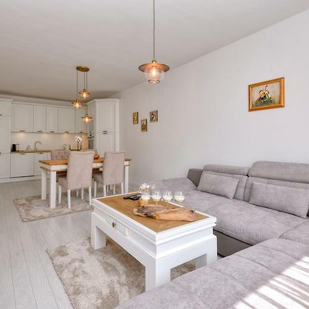 Apartment Grand Karavel Centre 바르나 외부 사진
