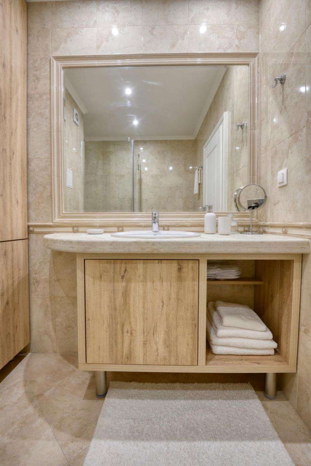 Apartment Grand Karavel Centre 바르나 외부 사진