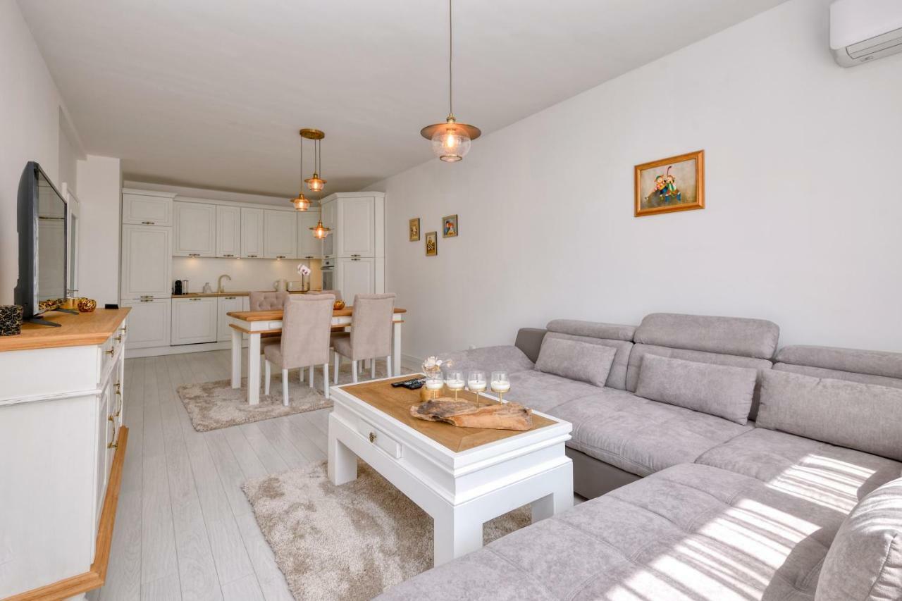 Apartment Grand Karavel Centre 바르나 외부 사진